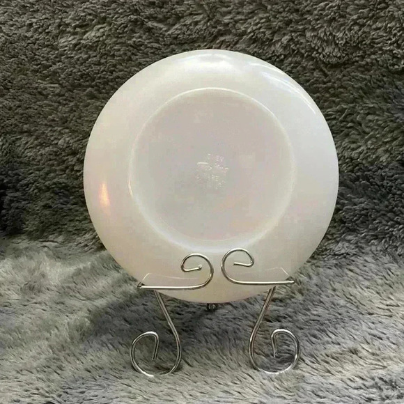 Fire King Golden Wheat Cup and Saucer and Lunch Plate - Picture 4 of 16